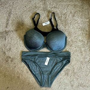 Adore Me 38D Bra and XL Panty set